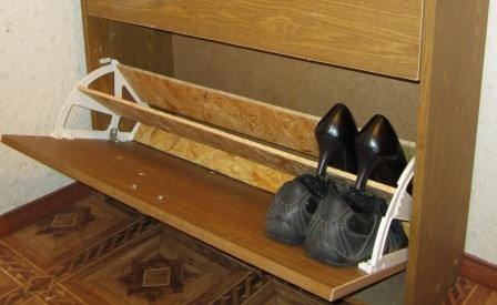 Тумбочка для обуви в прихожую своими руками из старой мебели