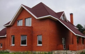 Преимущества строительства дома из кирпича
